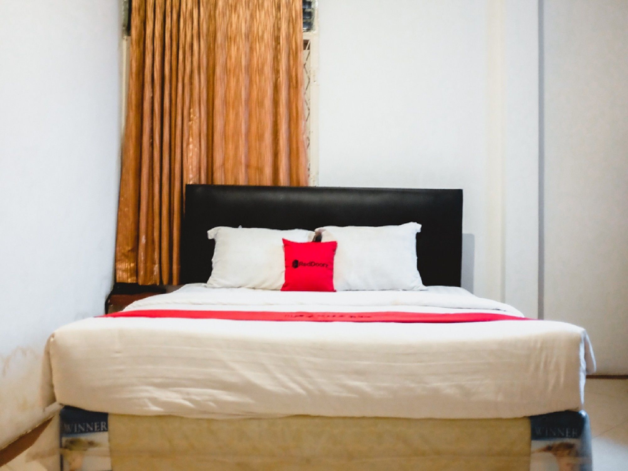 Reddoorz Plus Near Palembang Indah Mall Esterno foto